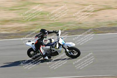 media/Feb-05-2023-Classic Track Day (Sun) [[c35aca4a42]]/Group 2/session 1 turn 9/